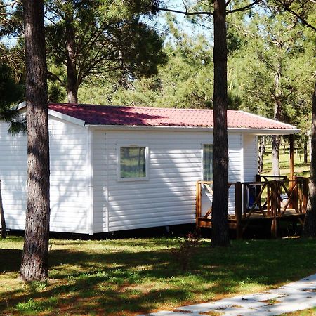 Orbitur Sitava Milfontes Bungalows - Caravan Park Odemira Exterior photo